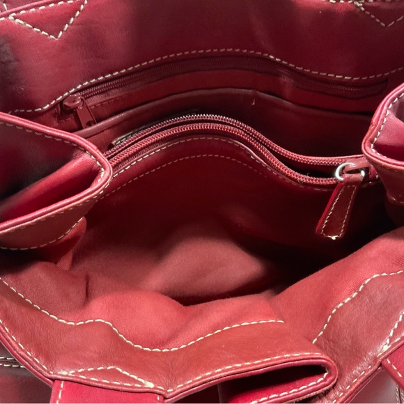 Red Purse - Picture 3 of 5